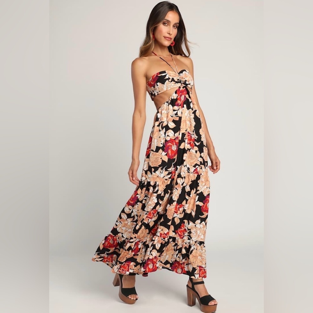 NWT Lulus Midsummer Moment Black Floral Print Cutout Halter Maxi Dress Medium